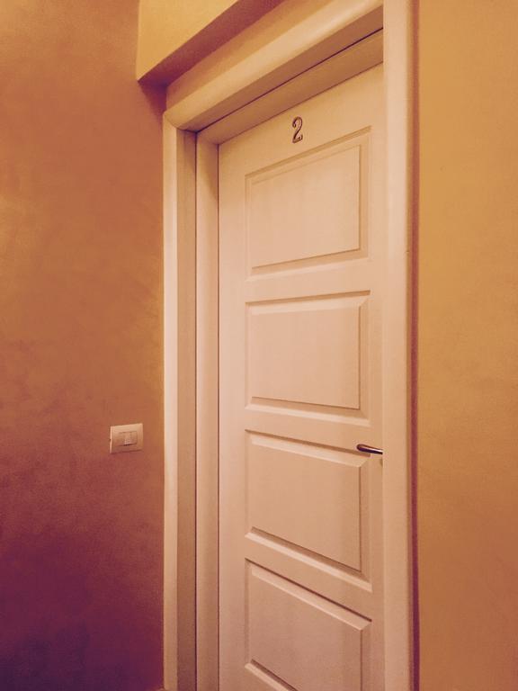 Palazzo Eliss Bed and Breakfast Margherita Di Savoia Værelse billede